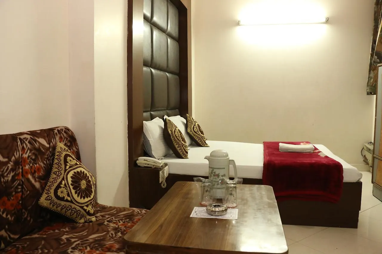 Hotel Maharaja Continental Paharganj
