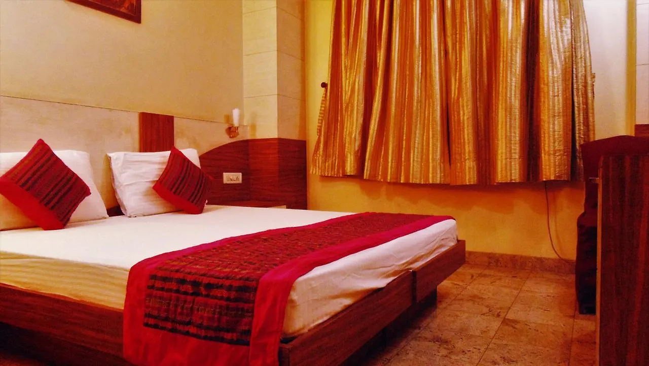 Hotel Maharaja Continental Paharganj