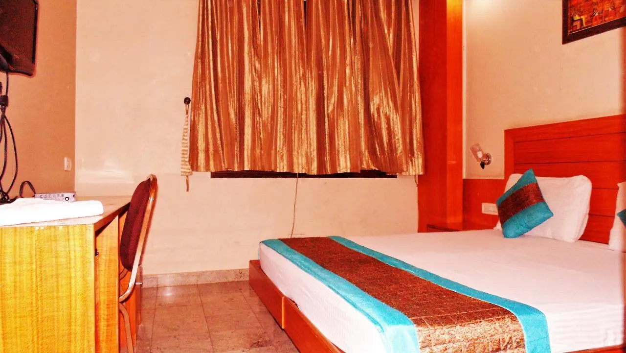 Hotel Maharaja Continental Paharganj