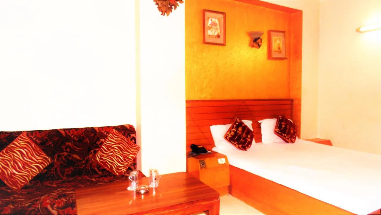 Hotel Maharaja Continental Paharganj
