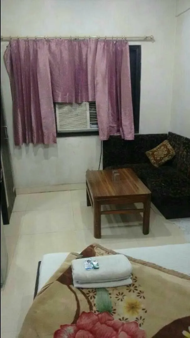 Hotel Maharaja Continental Paharganj