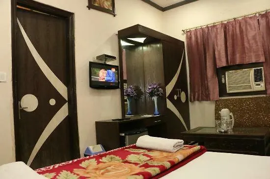 Hotel Maharaja Continental Paharganj